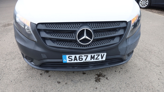 View the 2017 Mercedes-benz Vito: 111CDI Van Online at Peter Vardy