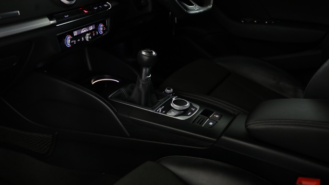 View the 2018 Audi A3: 1.6 TDI 116 S Line 5dr Online at Peter Vardy