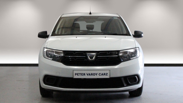 View the 2018 Dacia Sandero: 0.9 TCe Essential 5dr Online at Peter Vardy