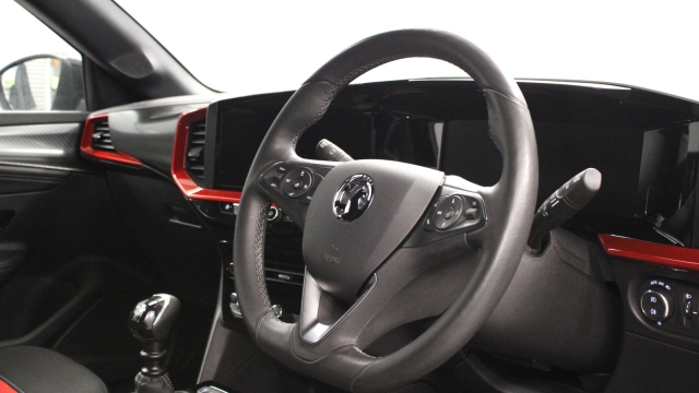View the 2021 Vauxhall Mokka: 1.2 Turbo 100 SRi Nav Premium 5dr Online at Peter Vardy