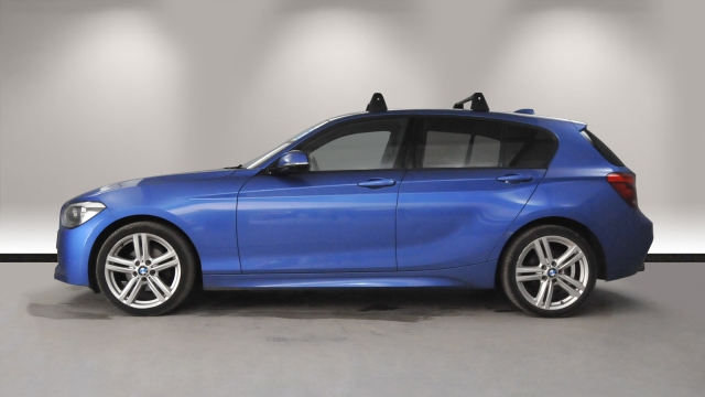 View the 2013 BMW 1 Series: 120d xDrive M Sport 5dr Online at Peter Vardy