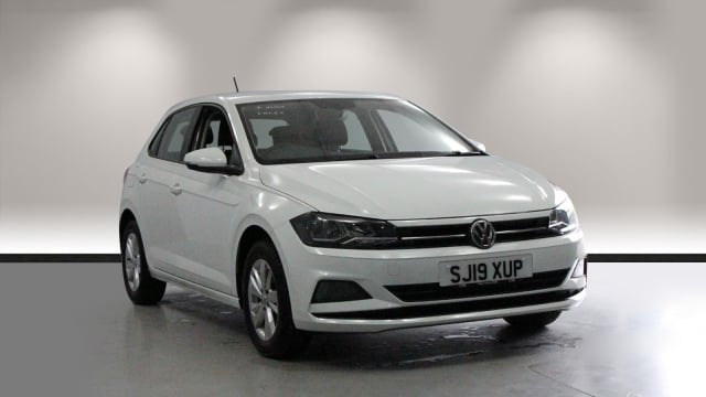 View the 2019 Volkswagen Polo: 1.0 TSI 95 SE Tech Edition 5dr Online at Peter Vardy