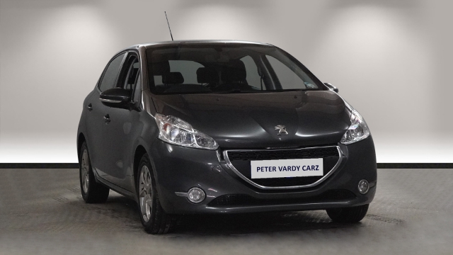 Buy the 208 Online at Peter Vardy