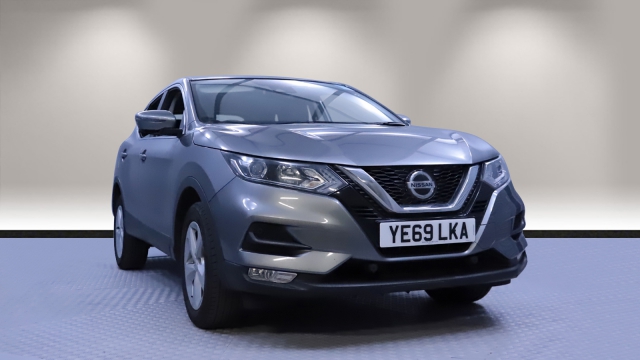 View the 2019 Nissan Qashqai: 1.3 DiG-T Acenta Premium 5dr Online at Peter Vardy