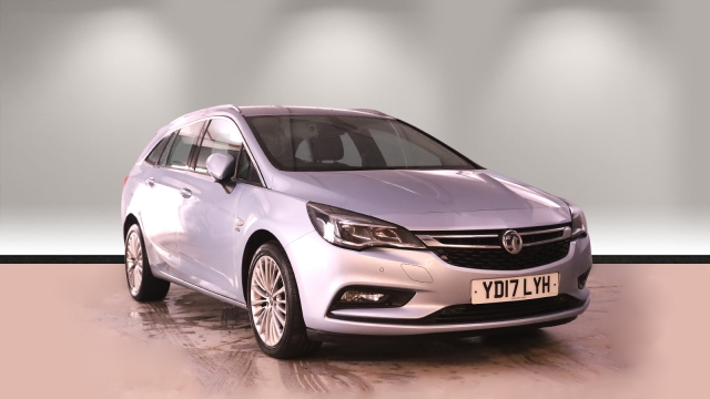 View the 2017 Vauxhall Astra: 1.4T 16V 150 Elite Nav 5dr Auto Online at Peter Vardy