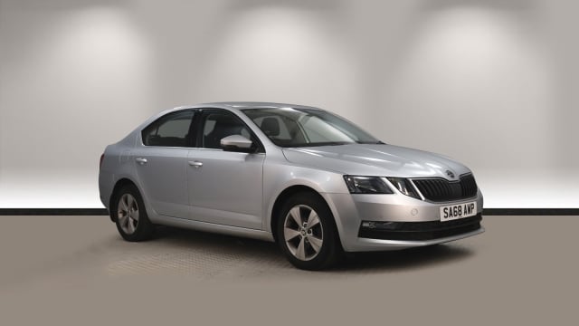 View the 2018 Skoda Octavia: 1.6 TDI SE Technology 5dr Online at Peter Vardy