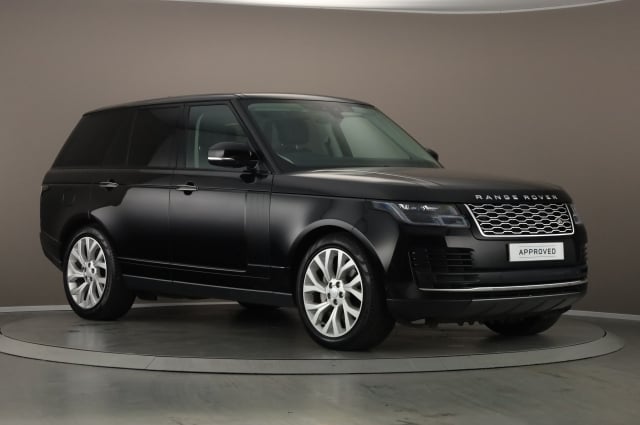 View the 2021 Land Rover Range Rover: 3.0 D300 Vogue SE 4dr Auto Online at Peter Vardy