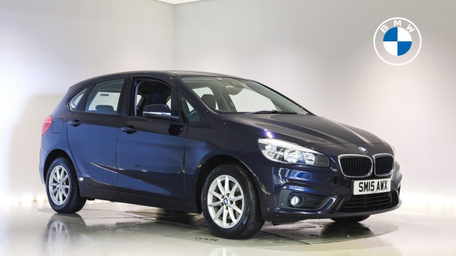 View the 2015 BMW 2 Series: 218i SE 5dr Online at Peter Vardy