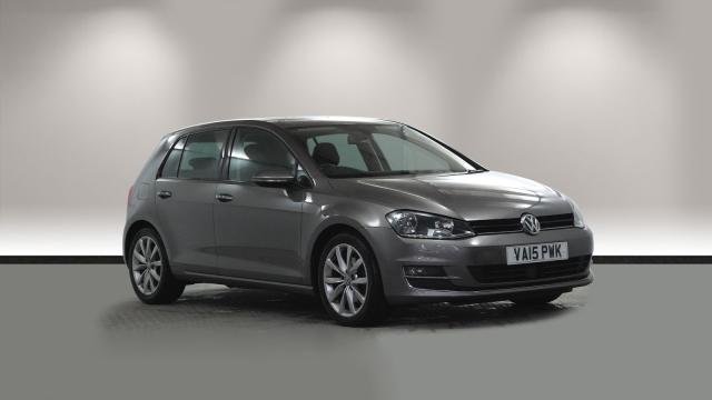 View the 2015 Volkswagen Golf: 2.0 TDI GT 5dr Online at Peter Vardy