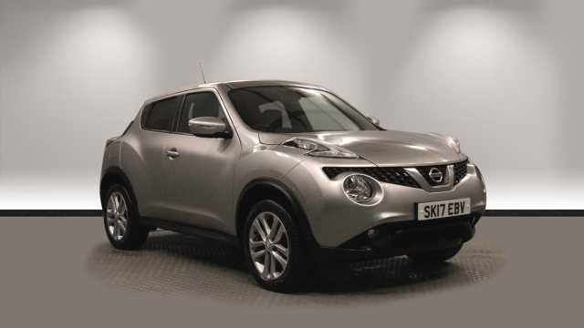 View the 2017 Nissan Juke: 1.5 dCi N-Connecta 5dr [Comfort Pack] Online at Peter Vardy