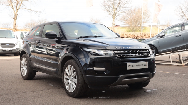 View the 2015 Land Rover Range Rover Evoque: 2.2 SD4 Pure 3dr Auto [9] [Tech Pack] Online at Peter Vardy